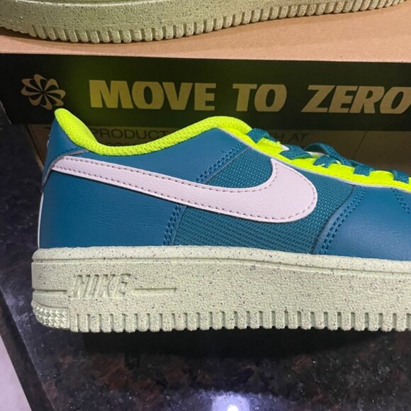 NIKE FORCÉ 1 CRÁTER BRIGHT SPRUCE/PHANTON SIZE 3Y - Picture 12 of 14